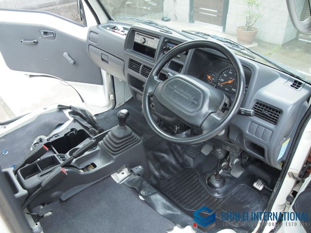 SUBARU SAMBAR TRUCK 4WD 1999 Image 31