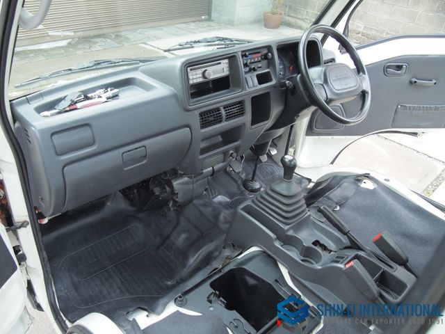 SUBARU SAMBAR TRUCK 4WD 1999 Image 31