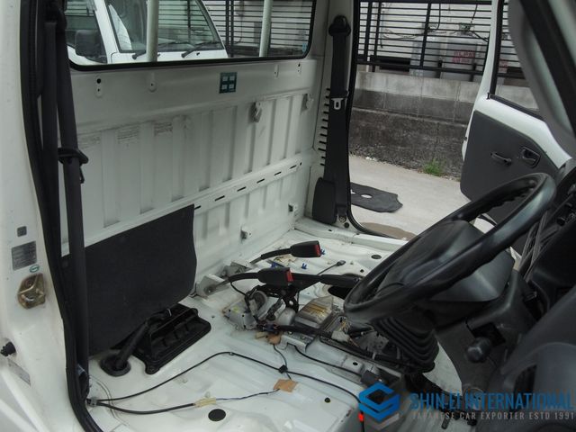 SUBARU SAMBAR TRUCK 4WD 1999 Image 31