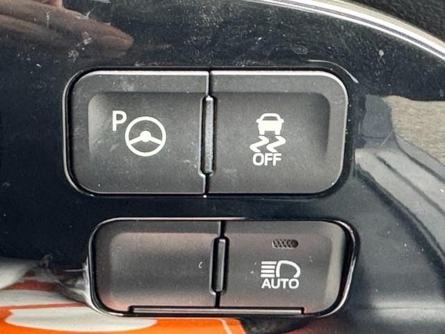 TOYOTA PRIUS PHV 2019 Image 31