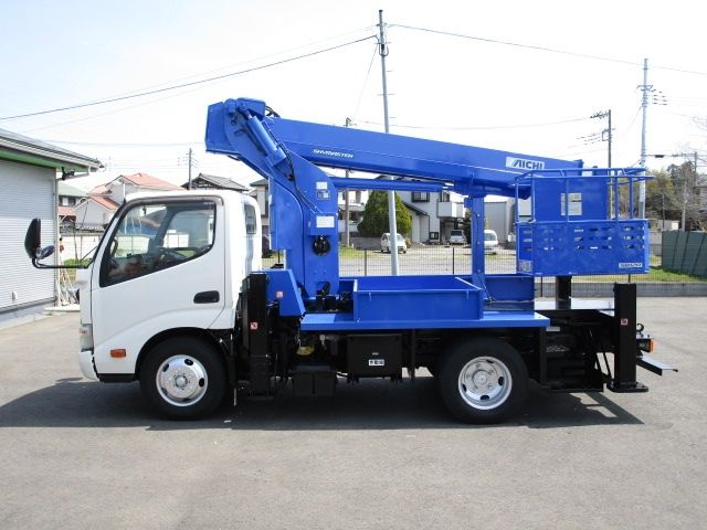 HINO DUTRO 2014 Image 31