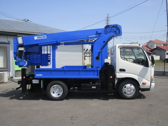 HINO DUTRO 2014 Image 31
