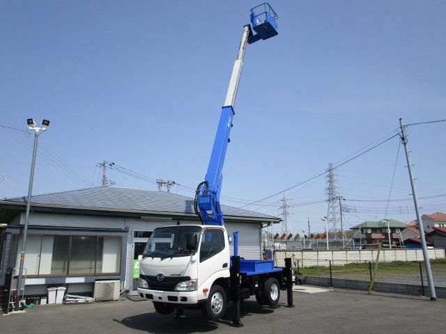 HINO DUTRO 2014 Image 31