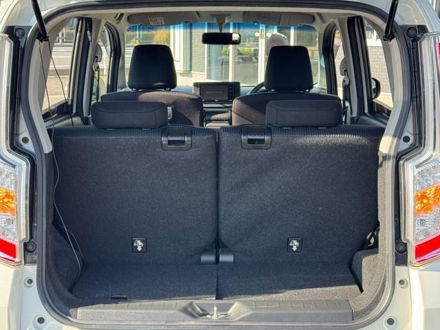 DAIHATSU MOVE CUSTOM 2017 Image 31