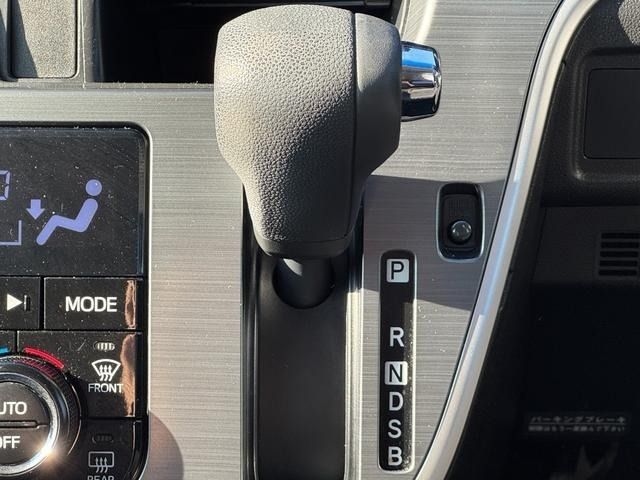 DAIHATSU MOVE CUSTOM 2017 Image 31