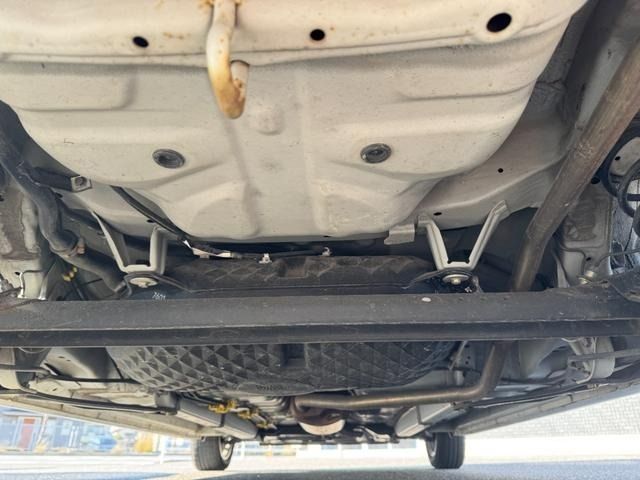 DAIHATSU MOVE CUSTOM 2017 Image 31