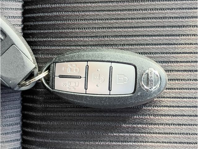 NISSAN SERENA  S-HYBRID 2017 Image 31