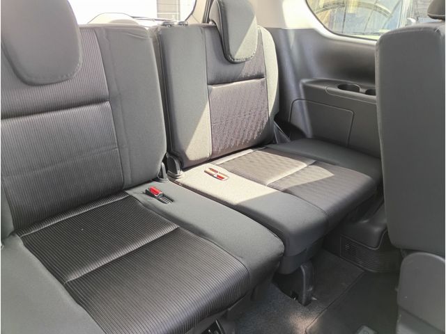 NISSAN SERENA  S-HYBRID 2017 Image 31