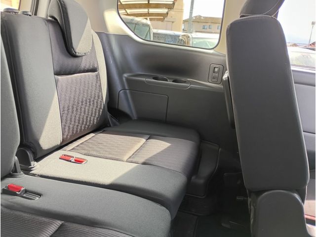 NISSAN SERENA  S-HYBRID 2017 Image 31