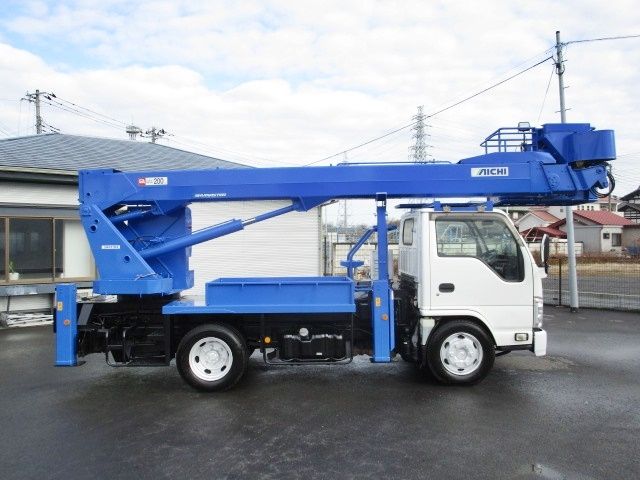 ISUZU ELF 2015 Image 31