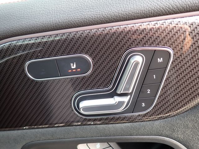 MERCEDES BENZ GLA CL 2024 Image 31