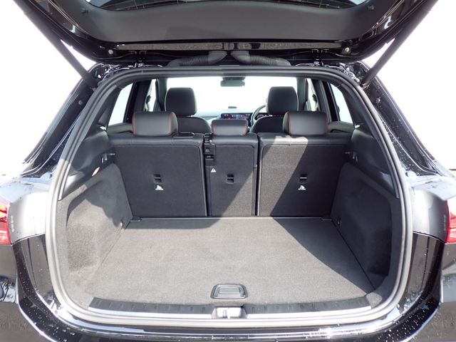 MERCEDES BENZ GLA CL 2024 Image 31