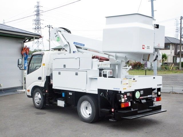 HINO DUTRO 2016 Image 31