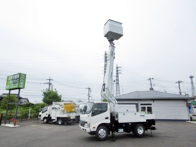 HINO DUTRO 2016 Image 31