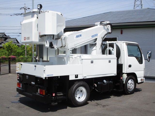 ISUZU ELF 2012 Image 31