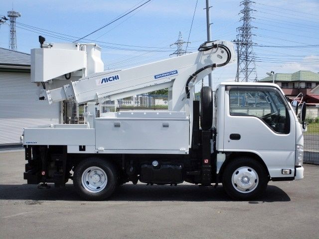 ISUZU ELF 2012 Image 31