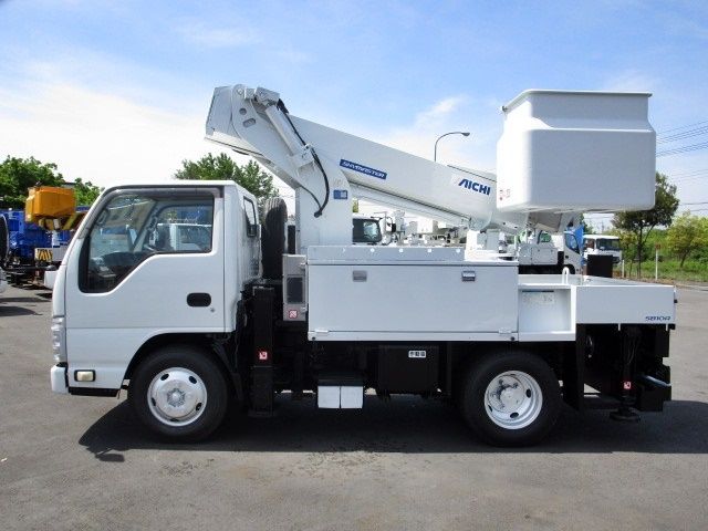 ISUZU ELF 2012 Image 31