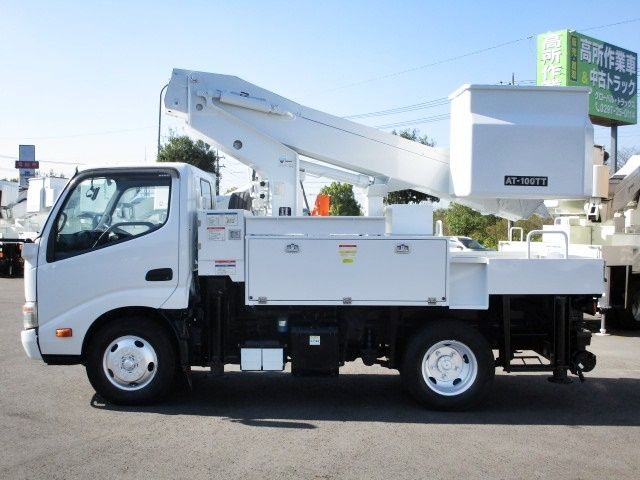 HINO DUTRO 2014 Image 31