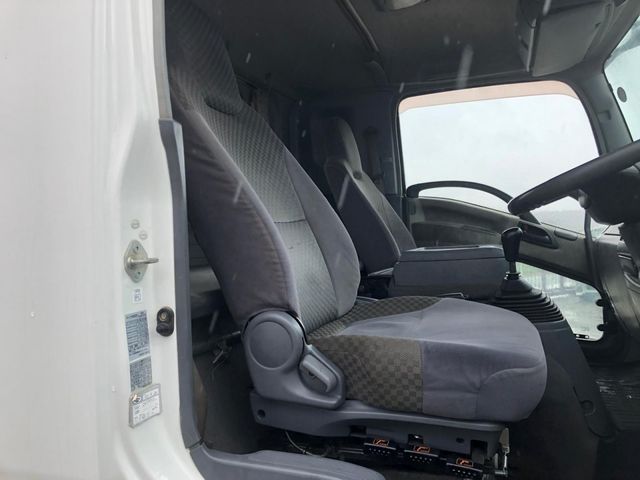 ISUZU FORWARD 2010 Image 31