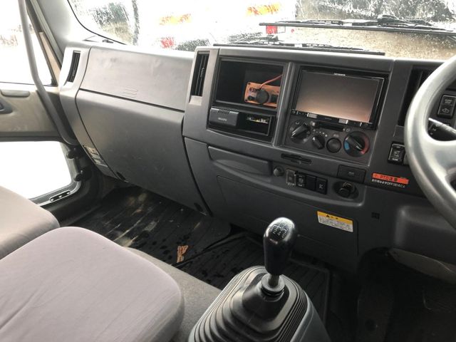 ISUZU FORWARD 2010 Image 31