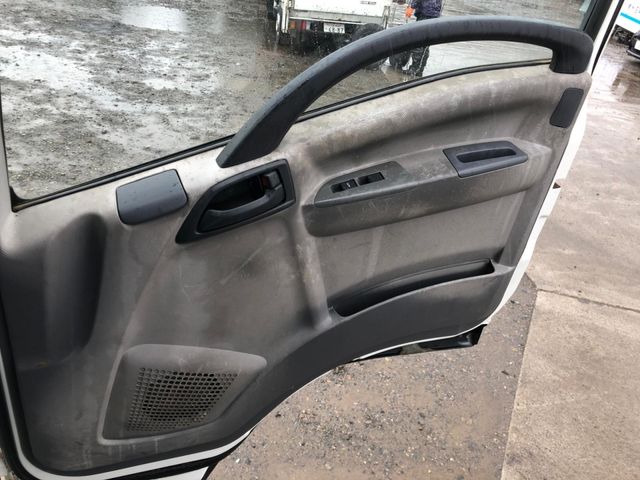 ISUZU FORWARD 2010 Image 31