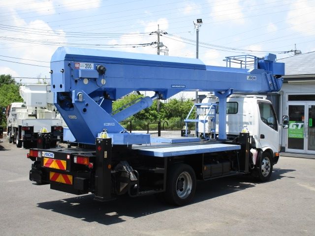 HINO DUTRO 2014 Image 31