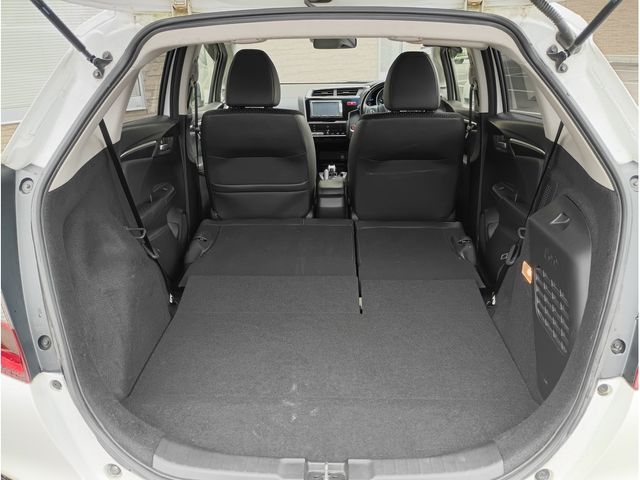 HONDA FIT HYBRID 2015 Image 31