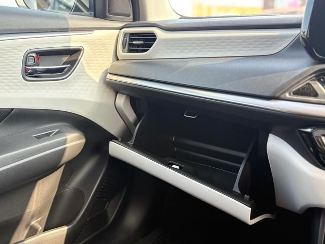 SUZUKI SWIFT 2024 Image 31