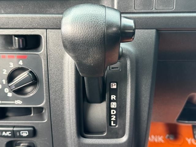 DAIHATSU HIJET CARGO 2018 Image 31