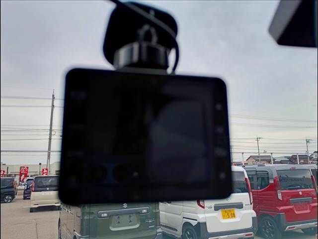 TOYOTA HILUXSURF WAGON 4WD 1997 Image 31