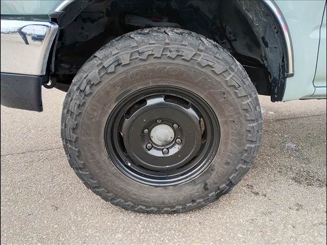 TOYOTA HILUXSURF WAGON 4WD 1997 Image 31