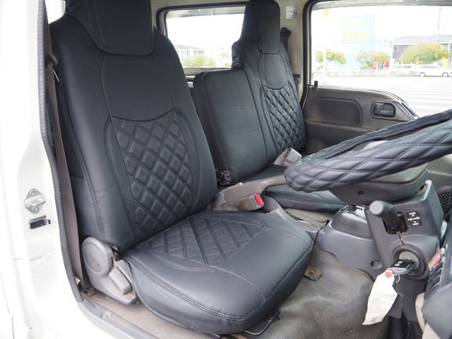 ISUZU ELF 2012 Image 31