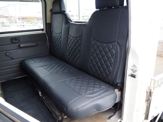 ISUZU ELF 2012 Image 31