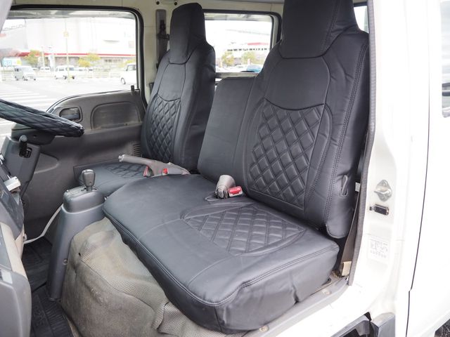 ISUZU ELF 2012 Image 31