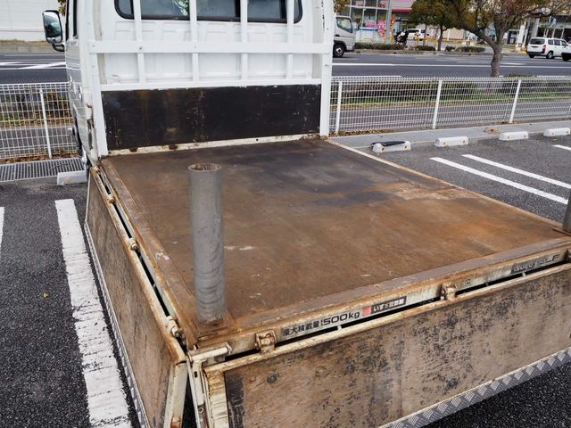 ISUZU ELF 2012 Image 31