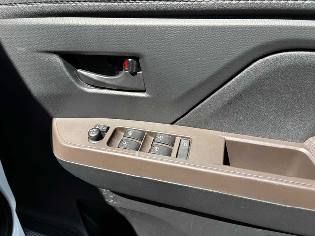 TOYOTA ROOMY 2024 Image 31