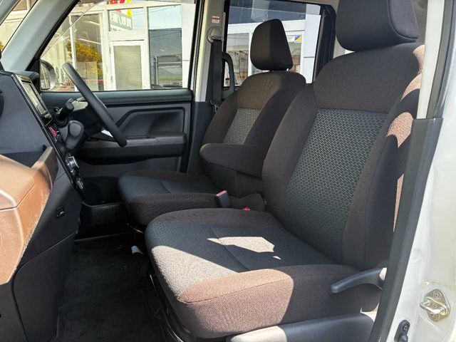 TOYOTA ROOMY 2024 Image 31