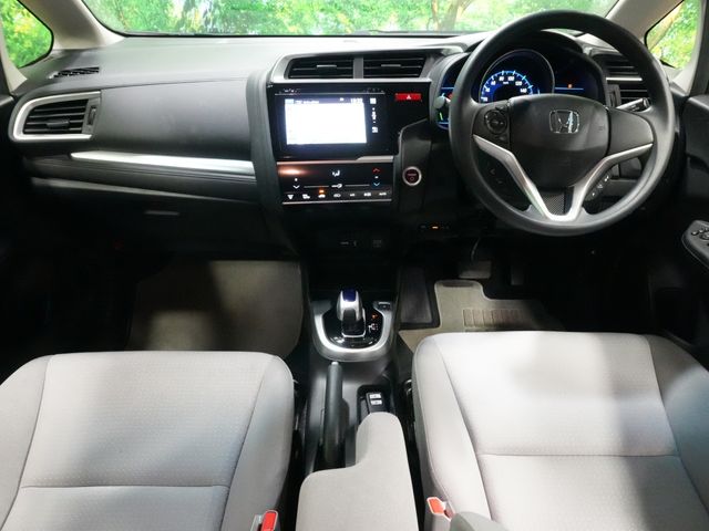 HONDA FIT HYBRID 2013 Image 31