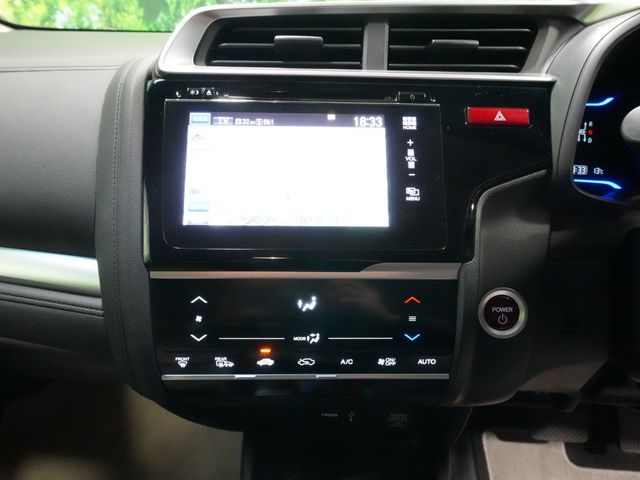 HONDA FIT HYBRID 2013 Image 31