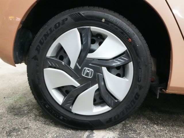 HONDA FIT HYBRID 2013 Image 31