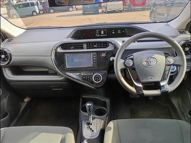 TOYOTA AQUA 2020 Image 31