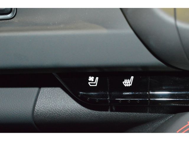 CHEVROLET CAMARO 2023 Image 31