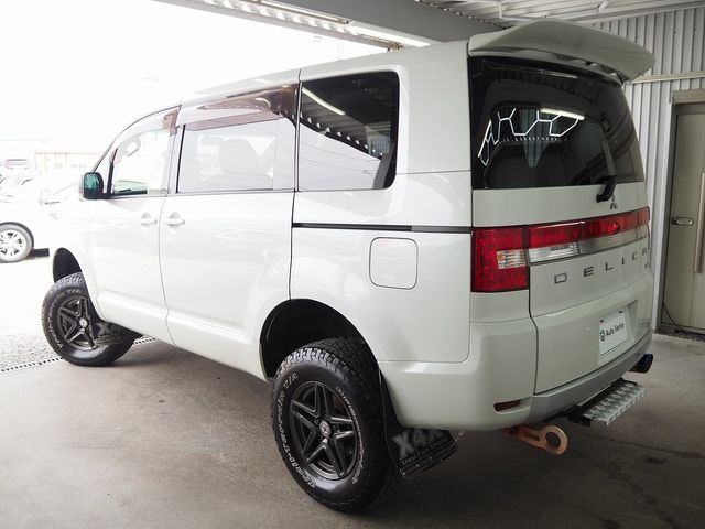 MITSUBISHI DELICA D:5 4WD 2015 Image 31