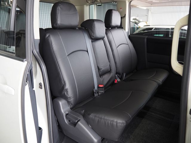 MITSUBISHI DELICA D:5 4WD 2015 Image 31