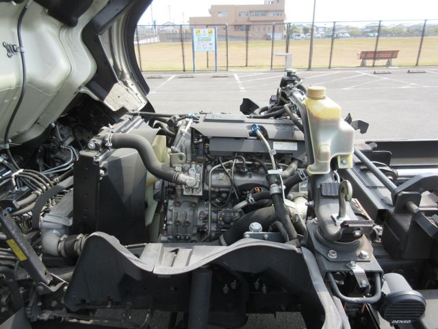 MITSUBISHI CANTER 2021 Image 31