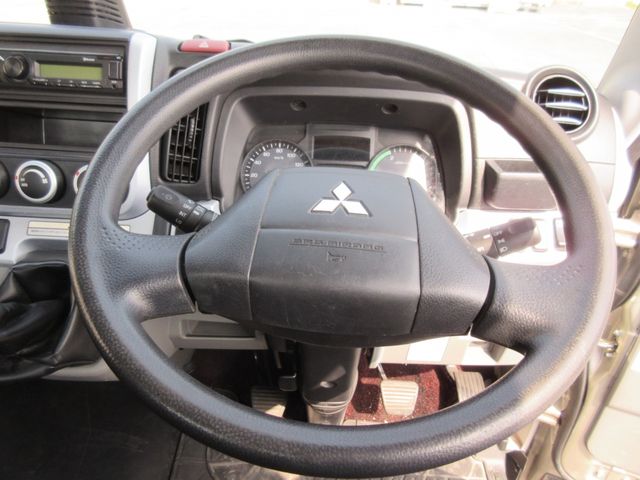 MITSUBISHI CANTER 2021 Image 31