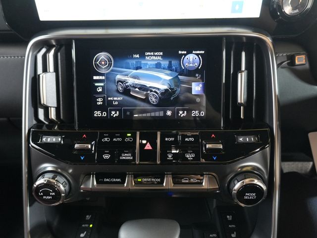 TOYOTA LEXUS LX600 2024 Image 31