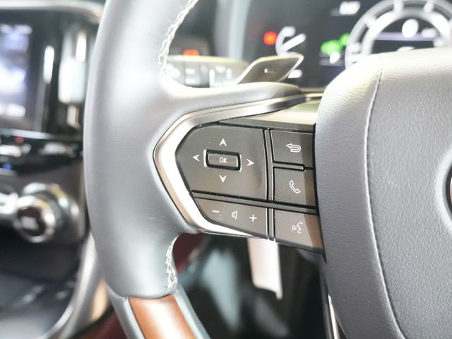 TOYOTA LEXUS LX600 2024 Image 31