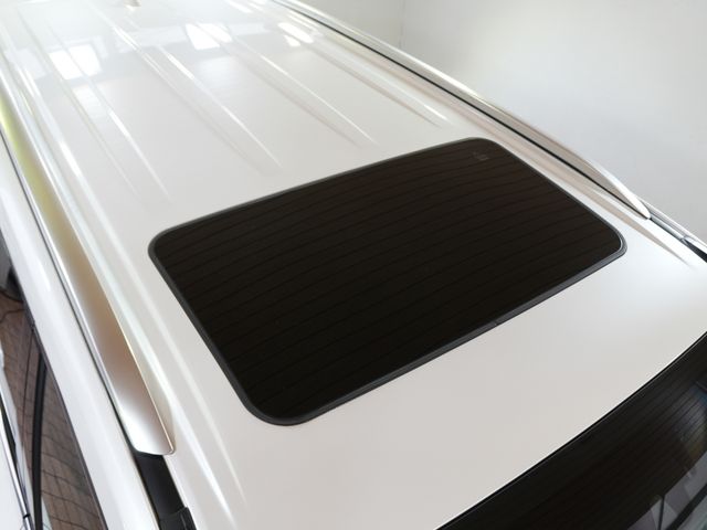 TOYOTA LEXUS LX600 2024 Image 31