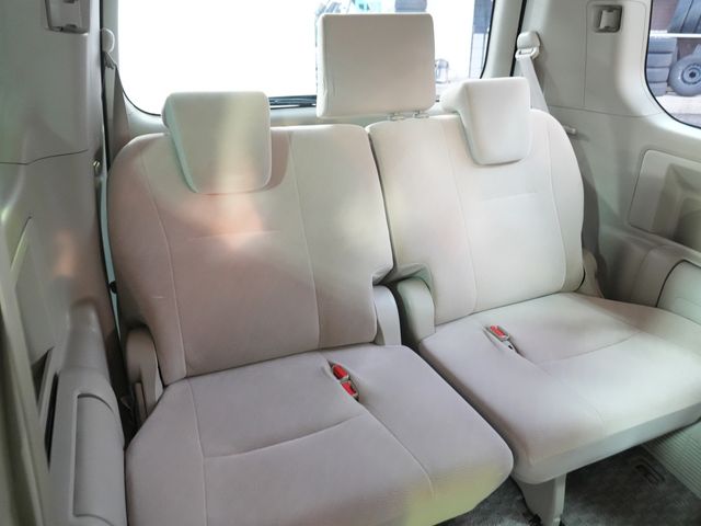 TOYOTA NOAH 4WD 2011 Image 31